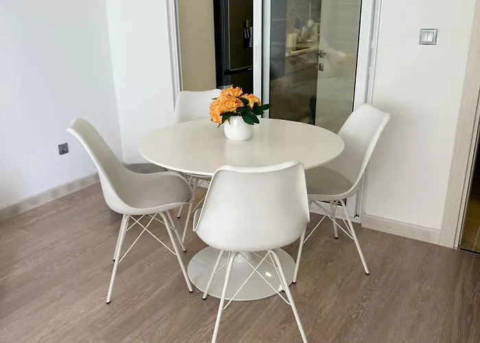 Regina's Sky * Скоп'є